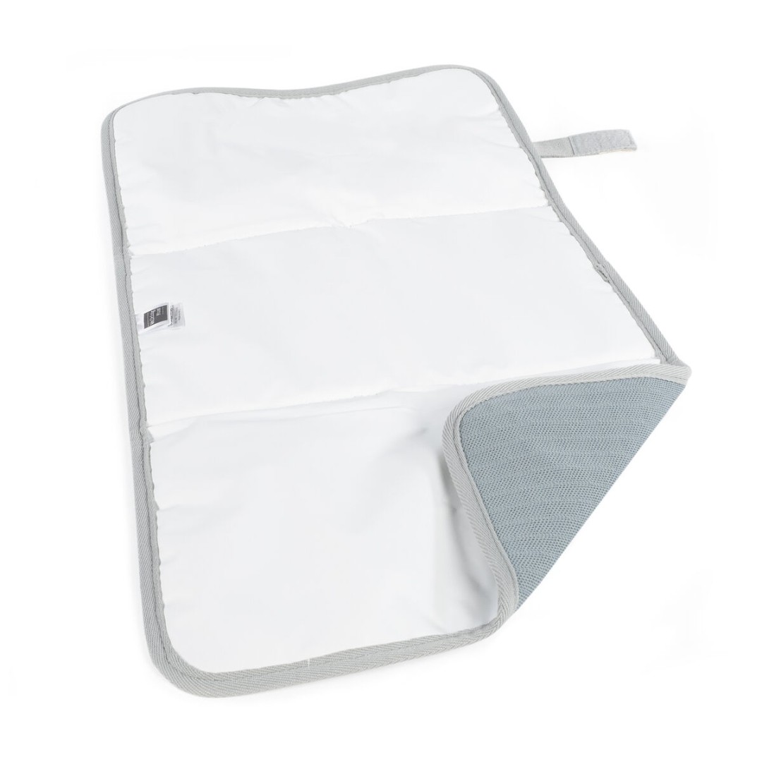 Portable Baby Changing Mat Eco Mum Cloud - Walking Mum