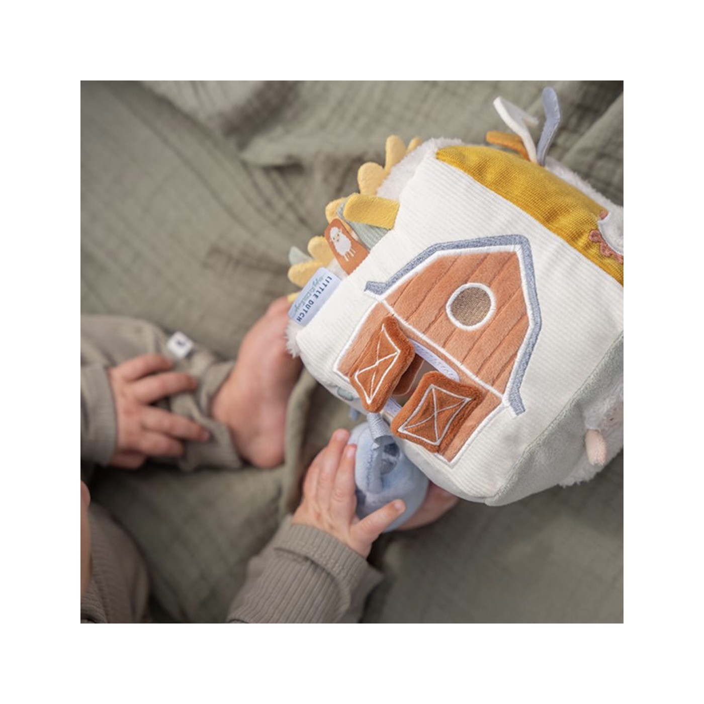 Soft Multi-Activity Sensory Cube for Babies - Little Dutch